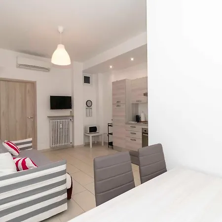 Apartment Santa Rita Cozy Turin